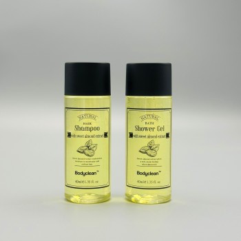 Confezione da 100 flaconi di bodyclean shampoo 30 ml fragranza arancia amara